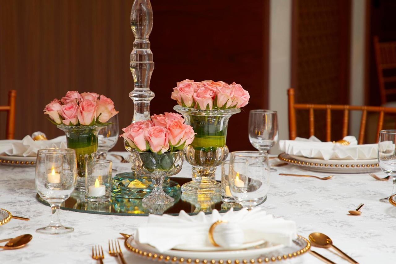 Hotell Royal Tulip