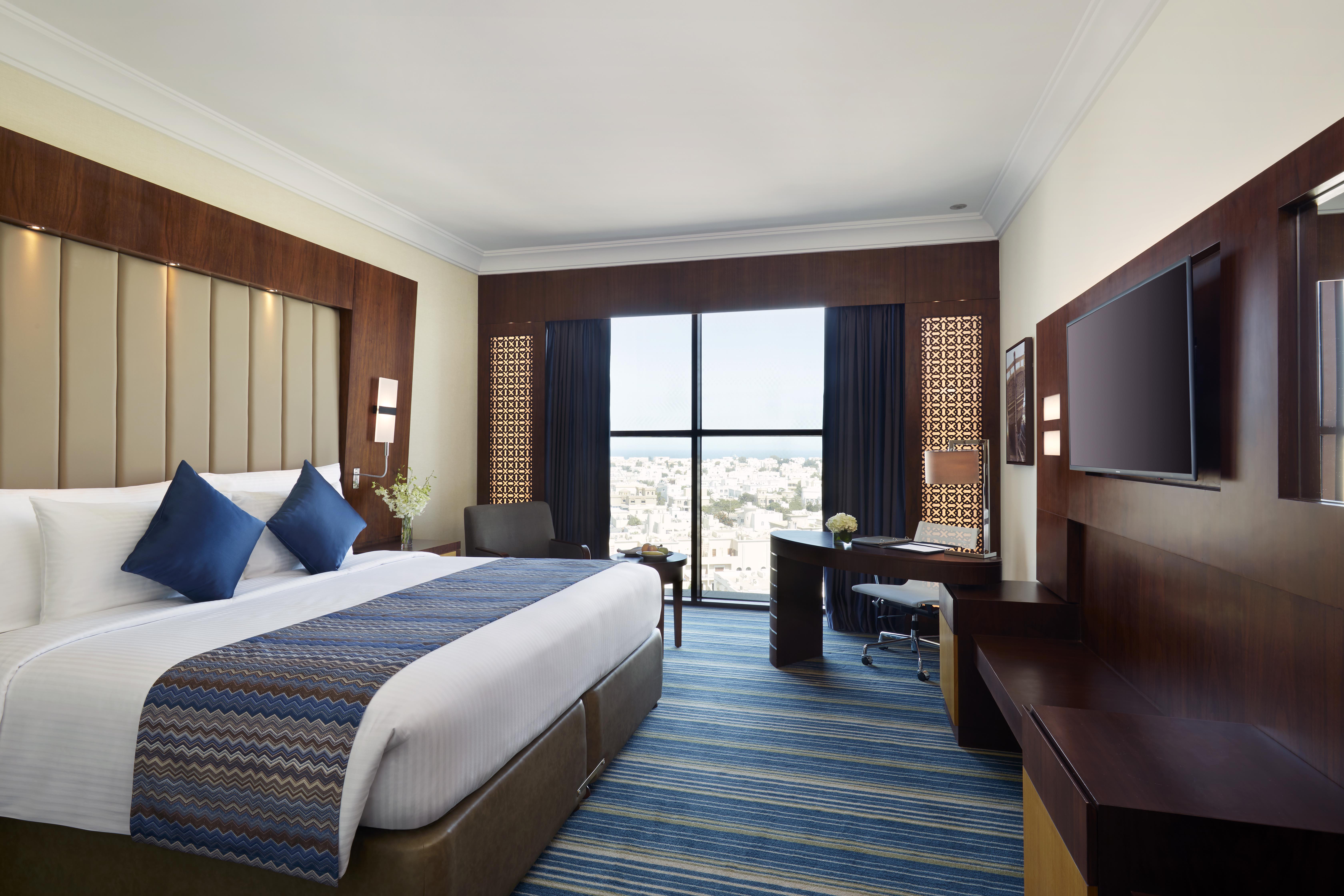 Royal Tulip 4* Muscat